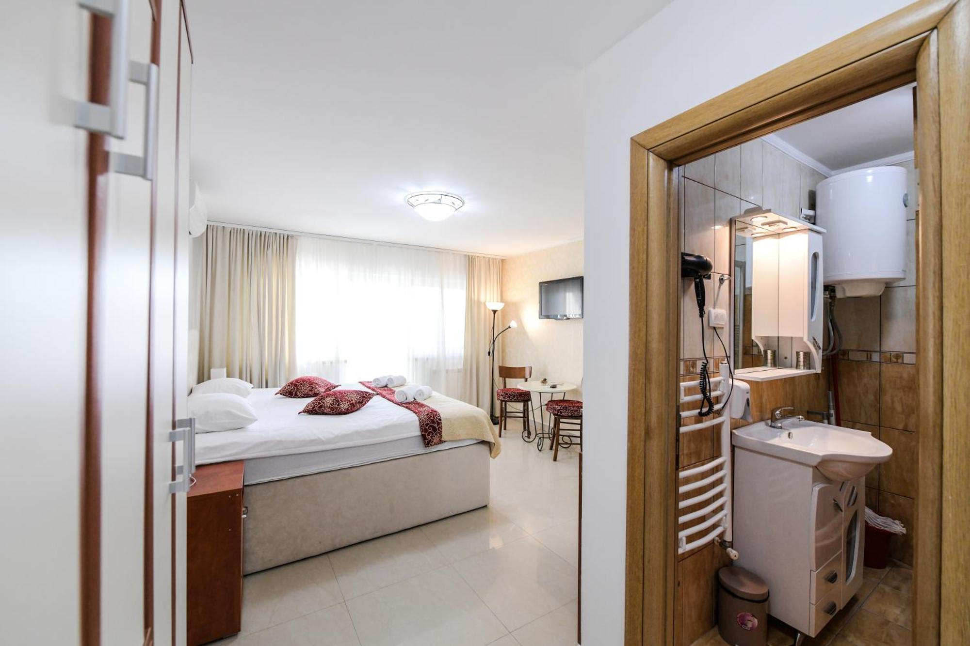 Suncani Breg Apartments Vrdnik Bilik gambar