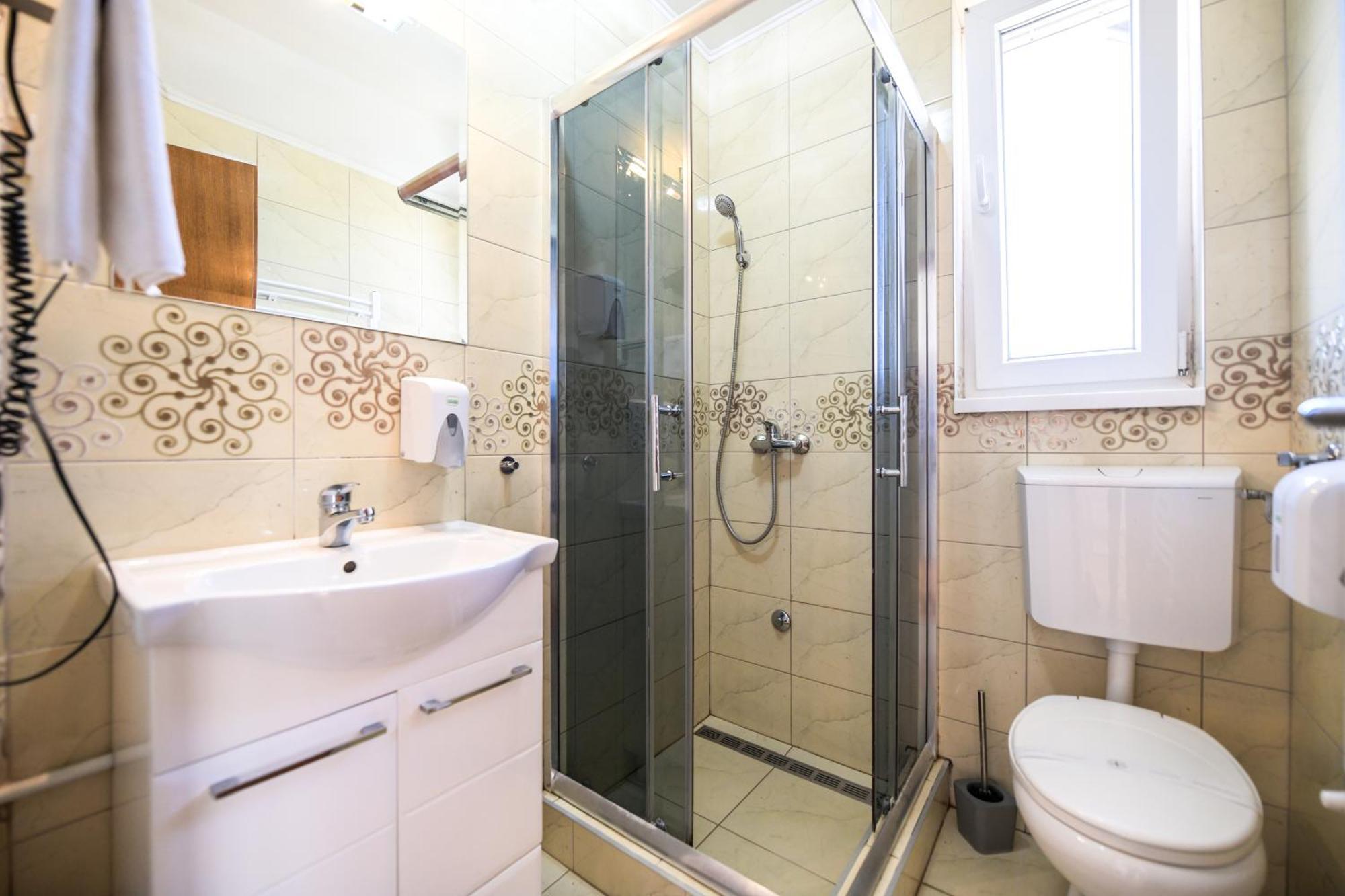 Suncani Breg Apartments Vrdnik Bilik gambar
